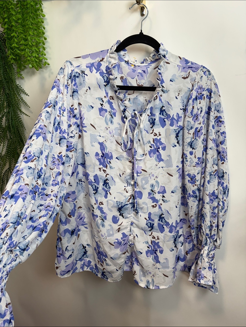 Floral Tie-Neck Long Sleeve Blouse - Lavender/White
